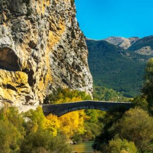 Landschaftsfoto Brücke in Castellane über die Verdon