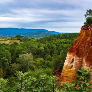 Fotografie der Ockerfelsen von Roussillon Provence