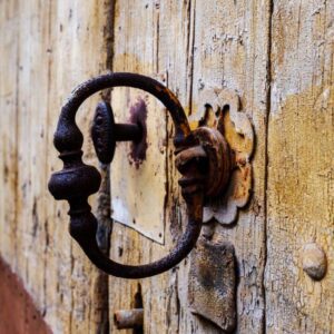 Fotografie mit Rost und alter Farbe | Alter Eisenbeschlag