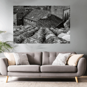 Landschaftsfoto schwarz-weiß | Blick über die alten Dächer - Ardeche