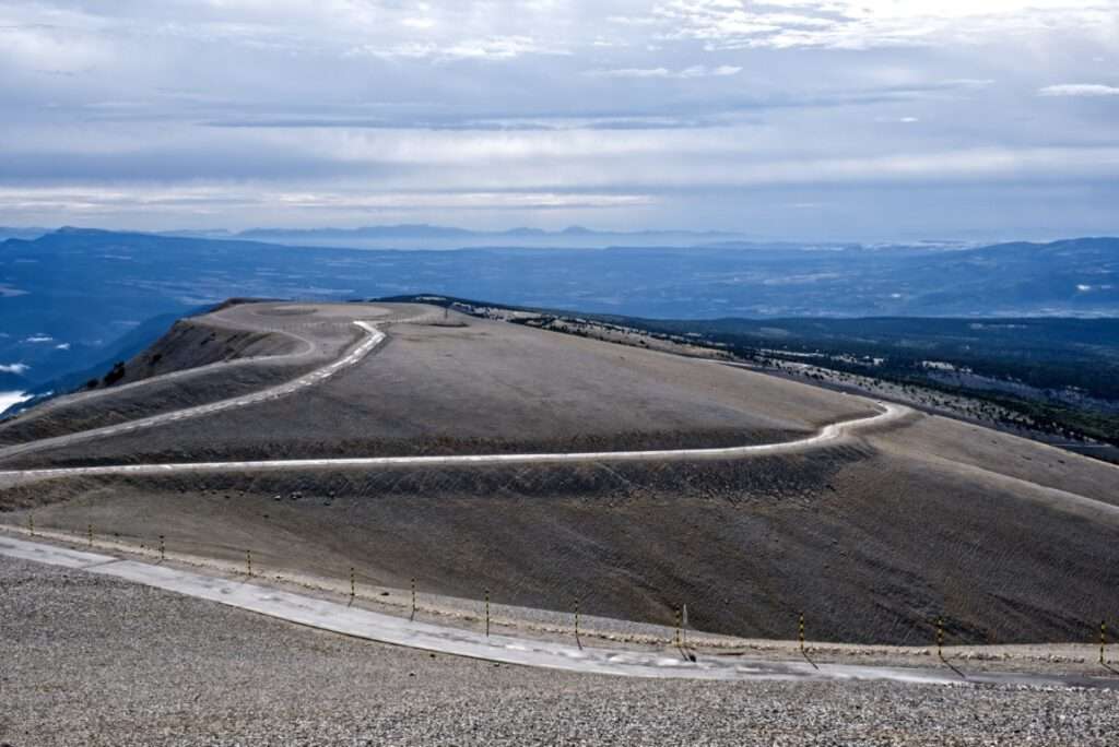 Landschaftsfoto am Gipfel des Mont Ventoux