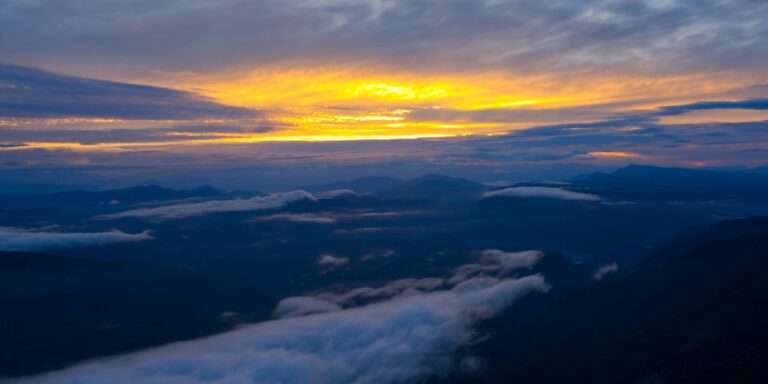 Panorama Wandbild Sonnenaufgang am Gipfel des Mont Ventoux
