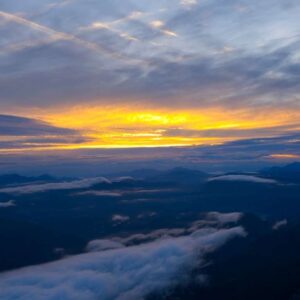 Landschaftsfoto Sonnenaufgang am Gipfel des Mont Ventoux in der Provence