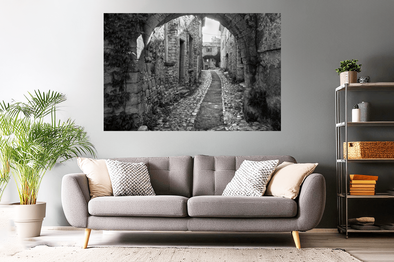 Torbogen in Vaison la Romaine | Provence | schwarz-weiß Foto
