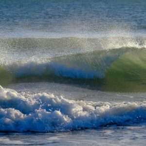 Landschaftsfoto aufgetriebene Wellen am Mittelmeer | Poster, Wandbild